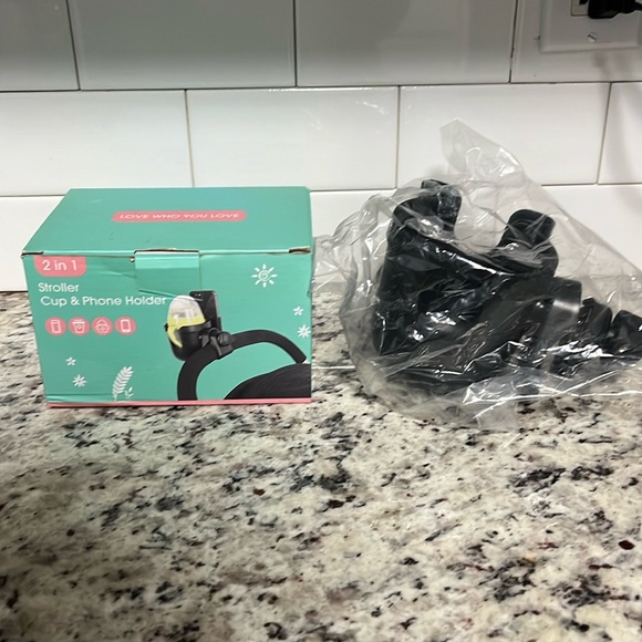 ACCMOR 2 in 1 Stroller Cup & Phone Holder with 360 Degree Adjustable Clip - Picture 2 of 13